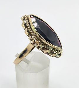4932: Antique- Victorian 18ct Gold Large Marquise Garnet (5.3ct) Ring- Something special