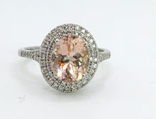 Cargar imagen en el visor de la galería, 1733: Vintage: 14ct Gold Pink Morganite 70 Diamonds Cocktail Ring- simply gorgeous
