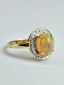 1743: Vintage: 9ct Gold Fire Opal White Sapphires Cluster Ring- fantastic colours