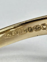 Cargar imagen en el visor de la galería, 1746: Vintage: 9ct Gold 39 Blue Sapphires Statement Cocktail Ring- total eye catcher
