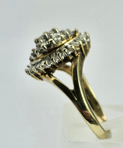 1751: Vintage: 9ct Gold 38 Diamonds (Baguette &  Round Cut) - natural, sparkling beauty