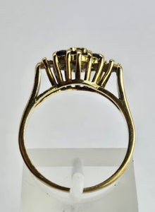 1377: Vintage: 9ct Gold Blue Sapphires Diamonds Flowerhead Ring- From 1975