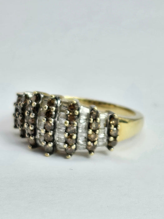 1503 Vintage: 9ct Yellow Gold Champagne & White Diamond Ring