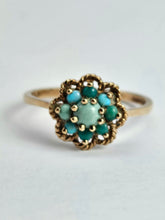 Cargar imagen en el visor de la galería, 1505: Vintage: 9ct Gold Petite Turquoise Daisy Ring - Flower Power- From 1970
