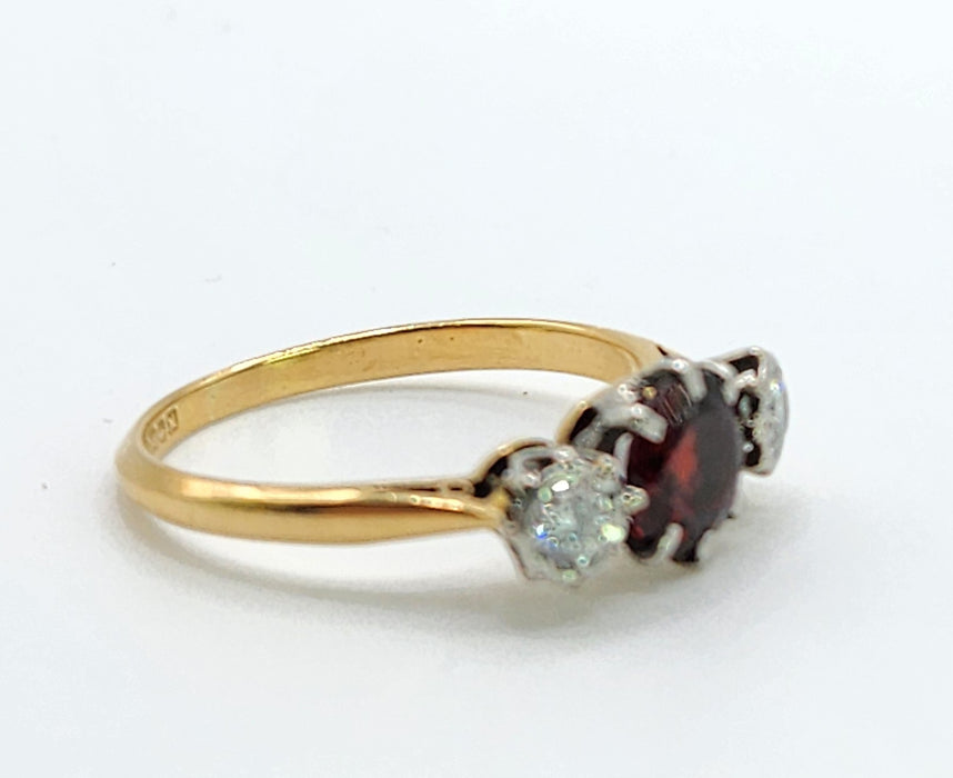 6360 Vintage: 18ct Gold Almandine Garnet Diamonds 3-Stone Straight Ring