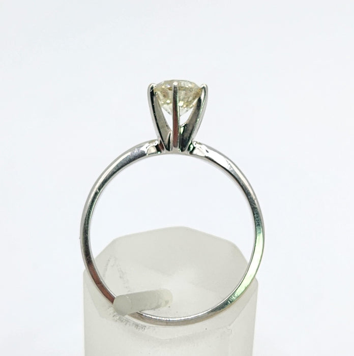 6516 Vintage: 14ct White Gold 0.95ct Diamond Solitaire Ring
