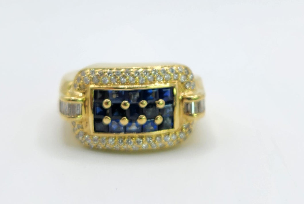1708: Vintage: 18ct Gold Blue Sapphires Diamonds Statement Ring- incredible piece