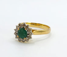 Load image into Gallery viewer, 1714 Vintage: 18ct Gold Emerald Diamonds Flowerhead Ring
