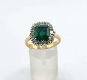 1722: Vintage: 18ct Gold Emerald & Diamonds Square Set Cocktail Ring- exceptional
