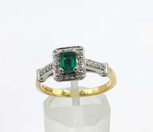 Load image into Gallery viewer, 1723: Vintage: 18ct Gold Emerald 32 Diamonds Dress Ring- elegant eye candy
