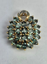 Load image into Gallery viewer, 1481: Vintage: 9ct Gold Mint Green Topaz Diamonds Pendant- lovely combination
