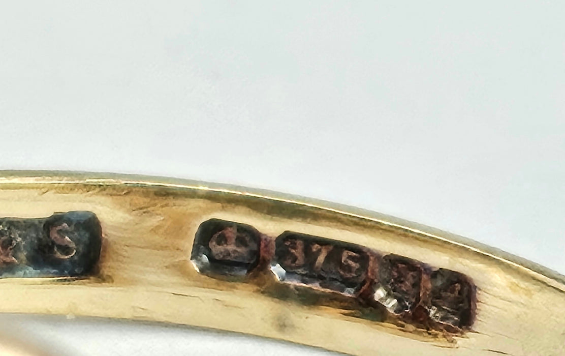 Vintage: 9ct Yellow Gold Turquoise Cluster Ring — From 1975
