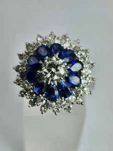 1801: Vintage: 18ct Gold Blue Sapphires Diamonds Target Ring- a fabulous creation