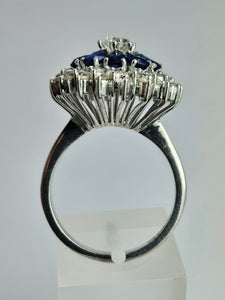 1801: Vintage: 18ct Gold Blue Sapphires Diamonds Target Ring- a fabulous creation