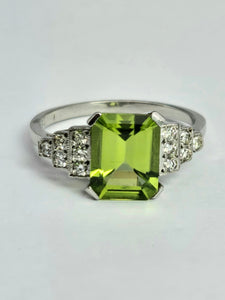 1805: Vintage: Platinum Emerald Cut Peridot Diamonds Ring- crisp, sparkling, eye candy
