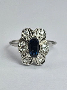 1810: Vintage:: 18ct White Gold French Blue Sapphire Diamonds Ring