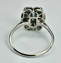 Cargar imagen en el visor de la galería, 1810: Vintage:: 18ct White Gold French Blue Sapphire Diamonds Ring
