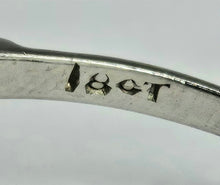 Cargar imagen en el visor de la galería, 1810: Vintage:: 18ct White Gold French Blue Sapphire Diamonds Ring
