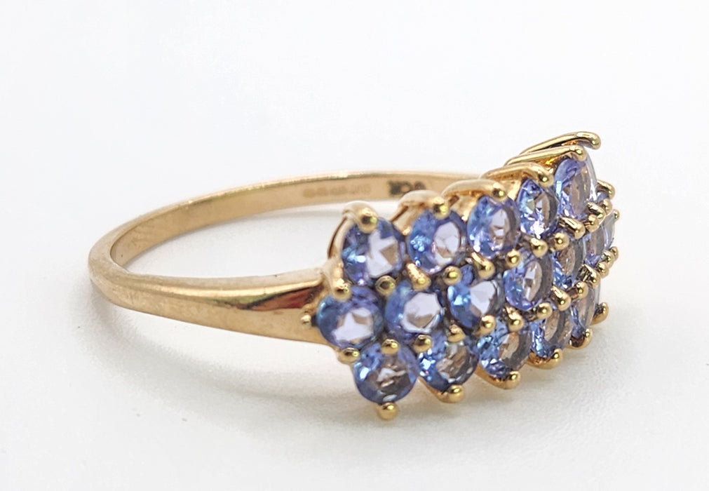 Vintage: 9ct Gold Nineteen Tanzanite Tiered Cocktail Ring