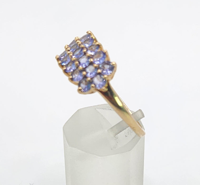Vintage: 9ct Gold Nineteen Tanzanite Tiered Cocktail Ring