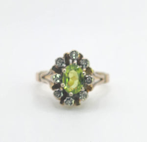 1374: Vintage: 9ct Gold Peridot Diamonds Flowerhead Ring- from 1976