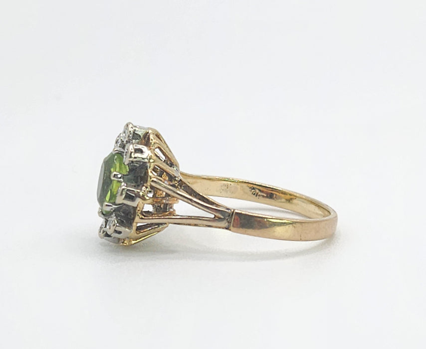 1374: Vintage: 9ct Gold Peridot Diamonds Flowerhead Ring- from 1976