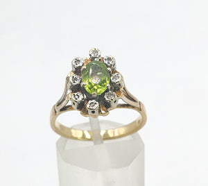 1374: Vintage: 9ct Gold Peridot Diamonds Flowerhead Ring- from 1976