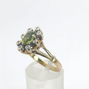 1374: Vintage: 9ct Gold Peridot Diamonds Flowerhead Ring- from 1976