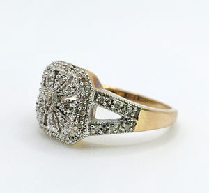 1540: Vintage: 9ct Gold 31 Diamonds Geometric Set Ring- Hallmarked in Edinburgh