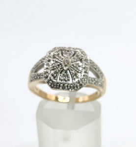 1540: Vintage: 9ct Gold 31 Diamonds Geometric Set Ring- Hallmarked in Edinburgh