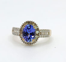 Cargar imagen en el visor de la galería, 1749: Vintage: 9ct Gold Violet Blue Tanzanite Diamonds Dress Ring- sparkling eye candy
