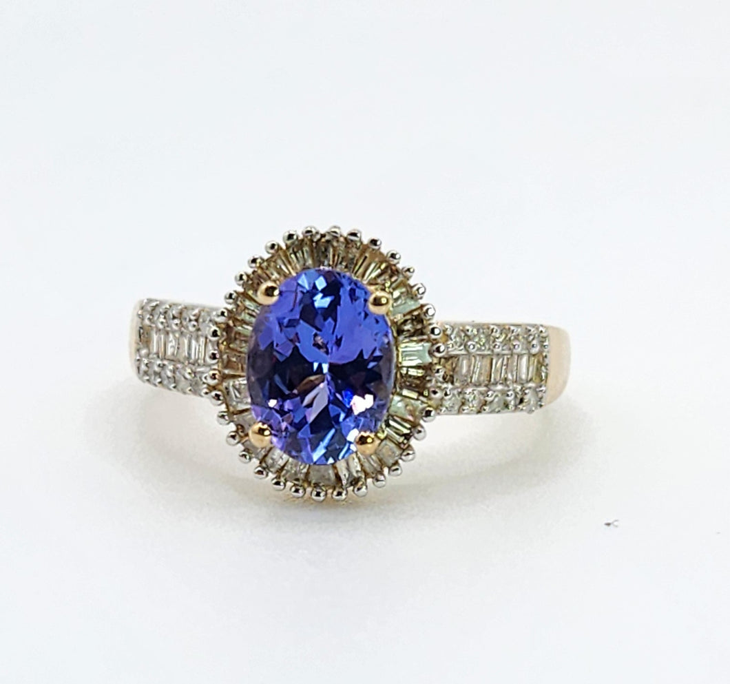 1749: Vintage: 9ct Gold Violet Blue Tanzanite Diamonds Dress Ring- sparkling eye candy