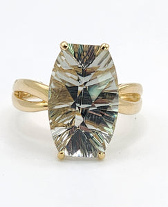 1640: Vintage: 9ct Gold Cushion Cut Mint Green Quartz Cocktail Ring- extraordinary
