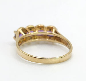 1645: Vintage: 9ct Gold Purple Amethysts Diamonds Dress Ring- lovely combination