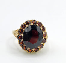 Load image into Gallery viewer, 0466: Vintage; Statement 9ct Gold Garnets Cluster Ring -From London 1974
