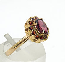 Load image into Gallery viewer, 1658: Vintage: 9ct Gold Red Garnets Floral Cluster Ring- petite and pre-1975
