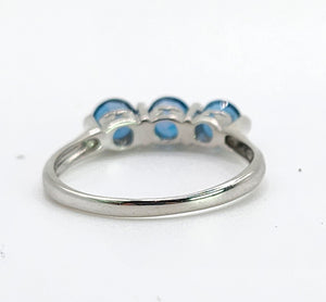 0964: Vintage: Rare 9ct White Gold London Blue Round Cut Topaz Trilogy- a beauty