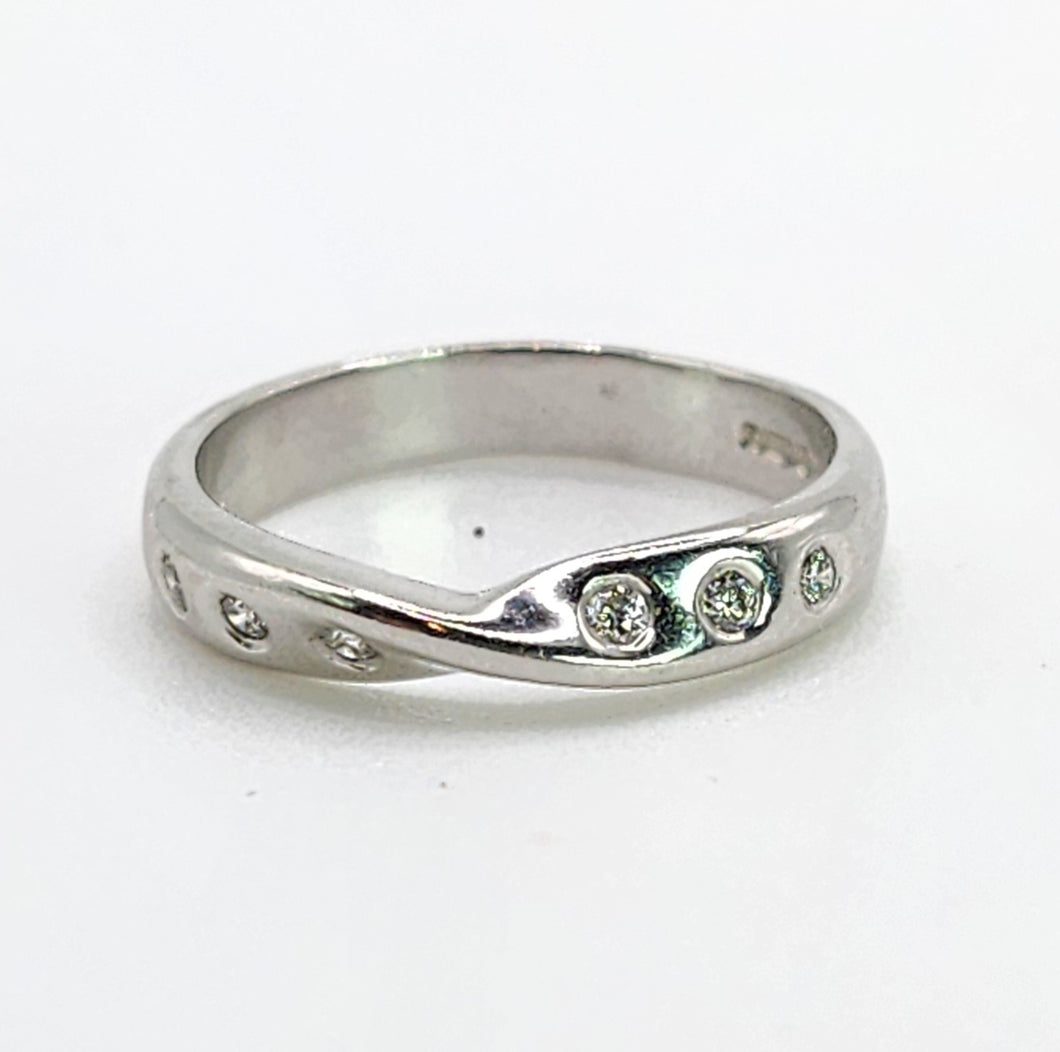 1654: Vintage:  Platinum Diamond Stacker Band- crisp, clean, eye candy.