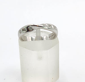 1654: Vintage:&nbsp; Platinum Diamond Stacker Band- crisp, clean, eye candy.