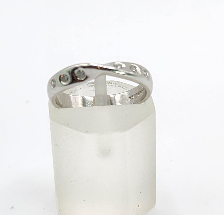1654: Vintage:&nbsp; Platinum Diamond Stacker Band- crisp, clean, eye candy.
