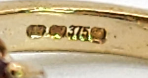 1662: Vintage: 9ct Gold Almandine Garnets Flowerhead Ring- lovely mature colours