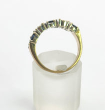 Cargar imagen en el visor de la galería, 1532: Vintage: Rare 9ct Gold Blue Sapphires Tiered Dress Ring- exquisite
