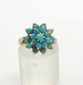 1568: Vintage: Old 9ct Yellow Gold 19 Turquoises Floral Cluster Ring- exquisite