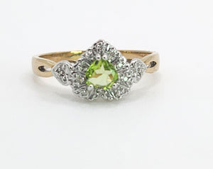 1631: Vintage: 9ct Gold Heart-Cut Peridot 14 Diamonds Cluster Ring- Lush, sparkling, beauty