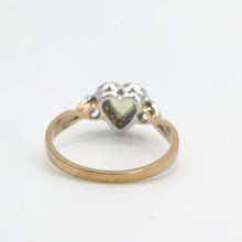 Cargar imagen en el visor de la galería, 1631: Vintage: 9ct Gold Heart-Cut Peridot 14 Diamonds Cluster Ring- Lush, sparkling, beauty

