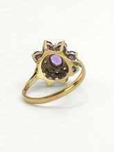 Load image into Gallery viewer, 1548: Vintage: 9ct Gold Amethysts Diamonds Flowerhead Cluster Ring- delightful
