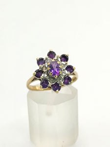 1548: Vintage: 9ct Gold Amethysts Diamonds Flowerhead Cluster Ring- delightful