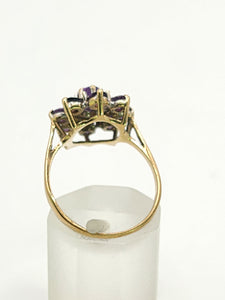 1548: Vintage: 9ct Gold Amethysts Diamonds Flowerhead Cluster Ring- delightful