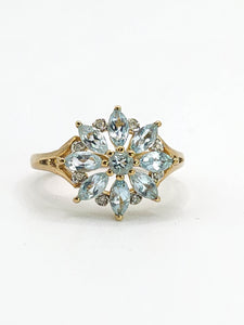 1549: Vintage: 9ct Gold Blue Aquamarines Diamonds Starburst Cluster Ring- total eye candy