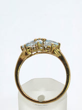Cargar imagen en el visor de la galería, 1549: Vintage: 9ct Gold Blue Aquamarines Diamonds Starburst Cluster Ring- total eye candy
